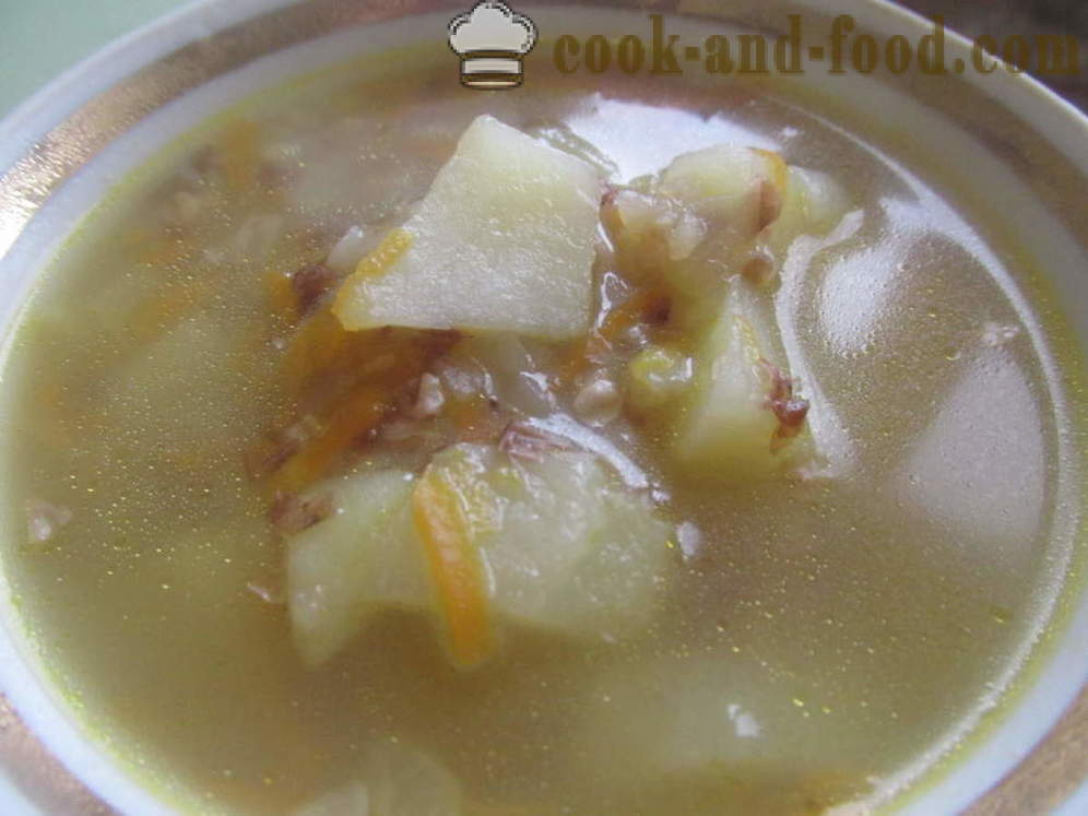 Bokhvete suppe med kylling kjøttkraft - hvordan å lage mat bokhvete suppe med kylling buljong, en trinnvis oppskrift bilder