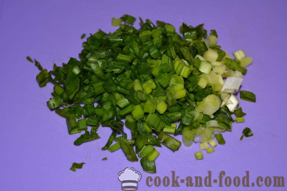 Velsmakende salat av artisjokk og gulrøtter og vårløk - hvordan å forberede en salat av artisjokk og gulrøtter oppskrift med bilde