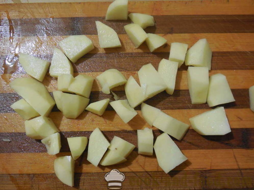 Potten steke med kjøtt og poteter - hvordan å lage en grytestek i ovnen, med en trinnvis oppskrift bilder