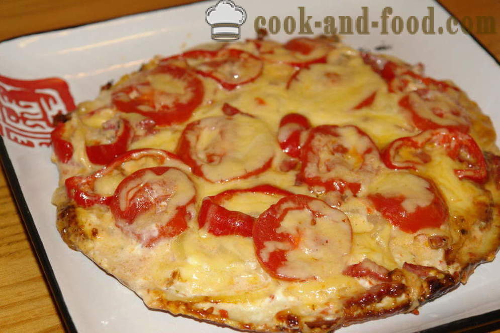 Usyret rask pizza i pannen i 10 minutter - hvordan å lage en pizza i pannen raskt, trinnvis oppskrift bilder