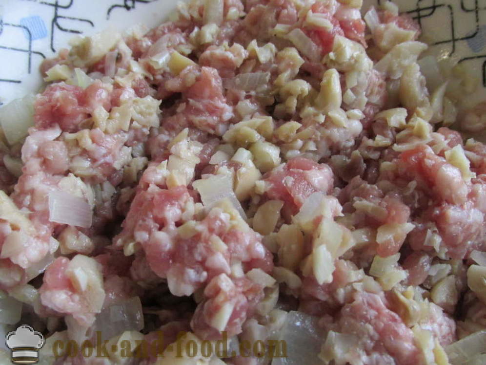 Utstoppa pepper med kjøtt og sopp - hvordan å lage fylte paprika, en trinnvis oppskrift bilder
