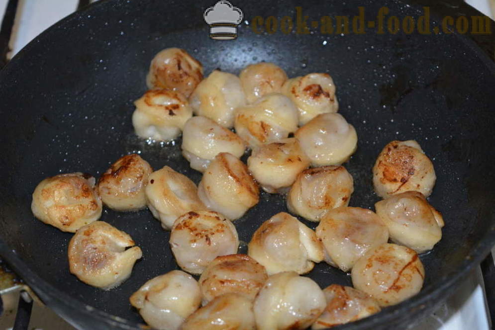 Trinn for trinn, hvordan å steke frosne dumplings i pannen, oppskrift med bilde