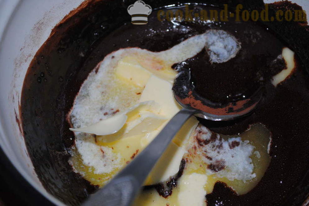 Hjemmelaget kake med rosiner i ovnen - hvordan å lage muffins med rosiner om kefir, en trinnvis oppskrift bilder