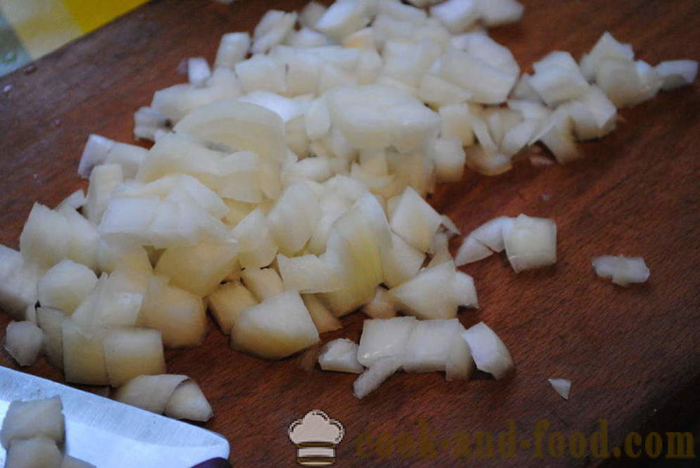 Puff salat med sopp og ost - hvordan man skal fremstille lagdelte salat med sopp, en trinnvis oppskrift bilder