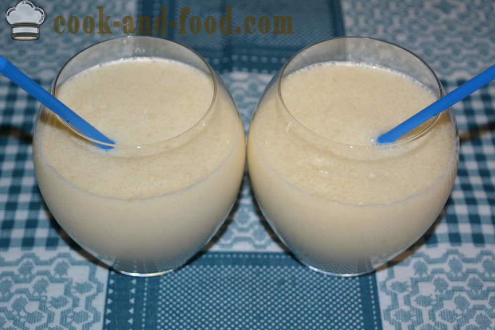 Melk cocktail med iskrem og banan i en blender - hvordan å lage en milkshake hjemme, trinnvis oppskrift bilder