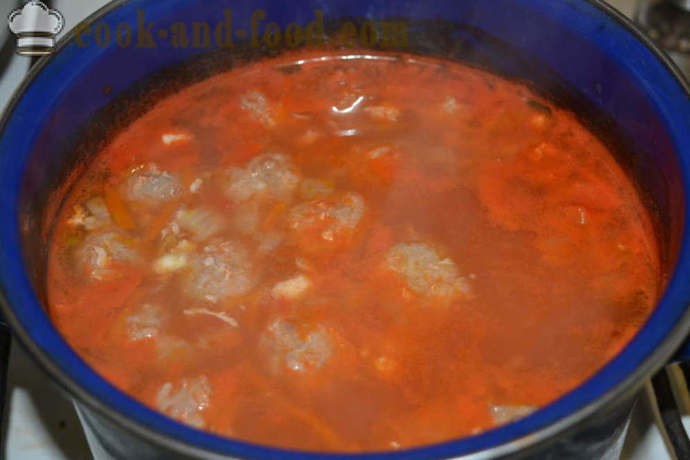 Tomatsuppe med kjøttboller - Hvordan koke tomatsuppe med kjøttboller, med en trinnvis oppskrift bilder