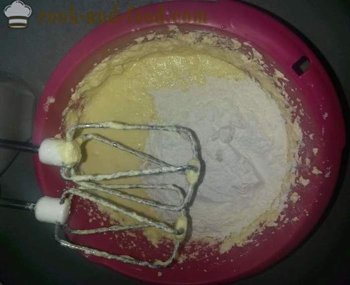Hjemmelaget oppskrift på en enkel kake i silikonformer - hvordan å lage deilige cupcakes enkel, trinnvis oppskrift på kake med bilde