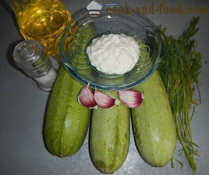 Stekt zucchini: hvitløk, majones og dill - hvordan du kan lage deilige stekt zucchini i pannen, oppskrift med bilder, trinn for trinn