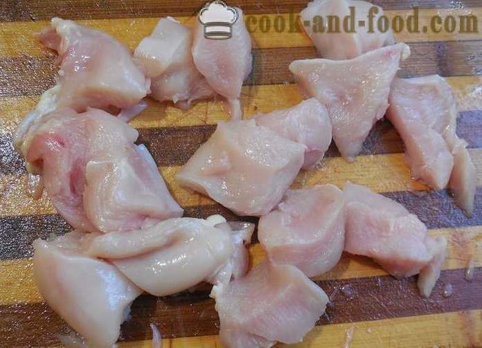 Hvordan lage kylling i en panne med stivelse - saftig og velsmakende - oppskriften med et bilde
