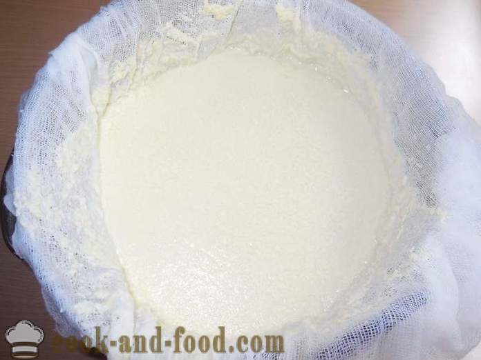 Hvordan lage hjemmelaget cottage cheese fra melk - en enkel oppskrift og trinn for trinn bilde