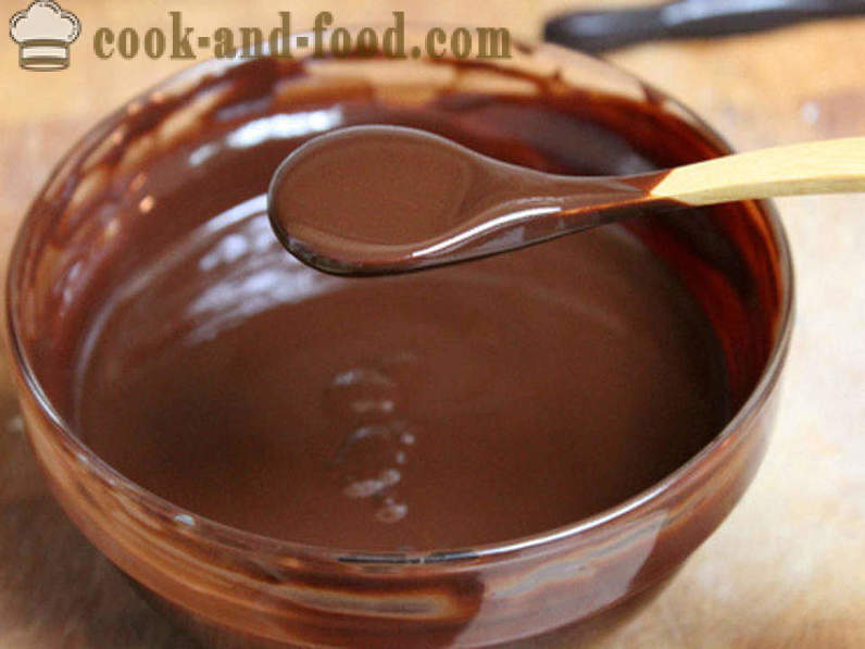 Kremet sjokoladeglasur fra kakao, sukker og melk - hvordan å lage en sjokolade belegg av kakao oppskrift med video