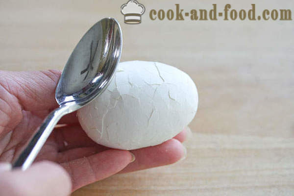 Hvordan male egg hvitt eller egg malt innvendig