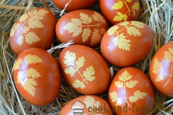 Easter egg farget med løk skall - Hvordan male eggene i løk skinn, enkle måter å male påske.