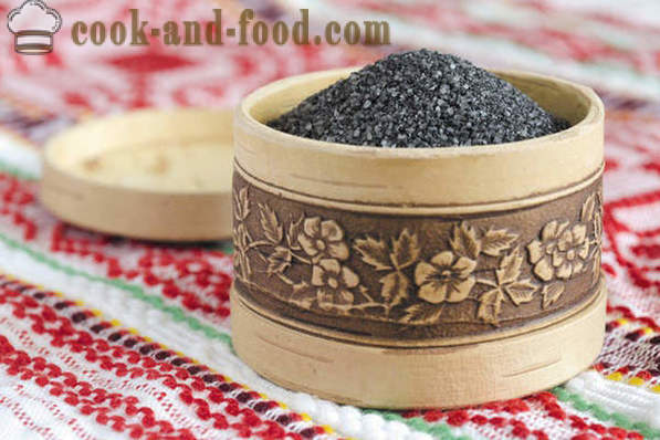 Chetvergova salt - en tradisjonell påske svart salt, enkle oppskrifter hvordan å lage svart salt.