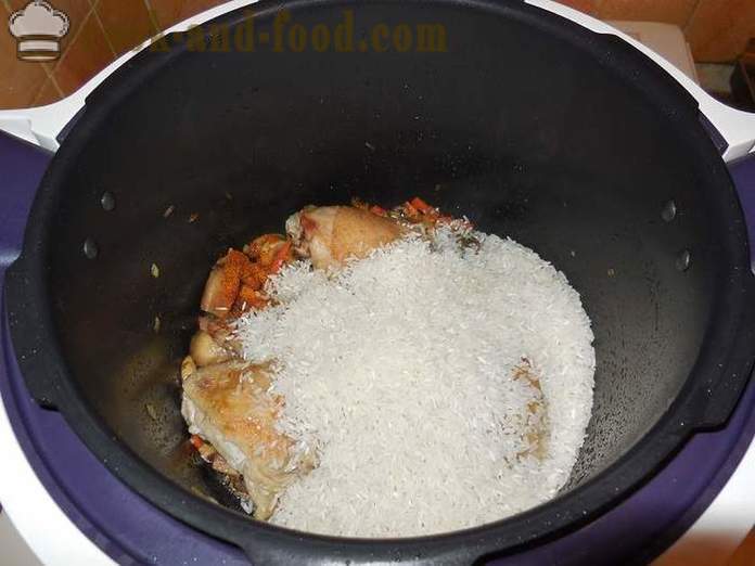 Ris med kylling og sopp i multivarka eller hvordan å lage risotto i multivarka, trinnvis oppskrift med bilder.