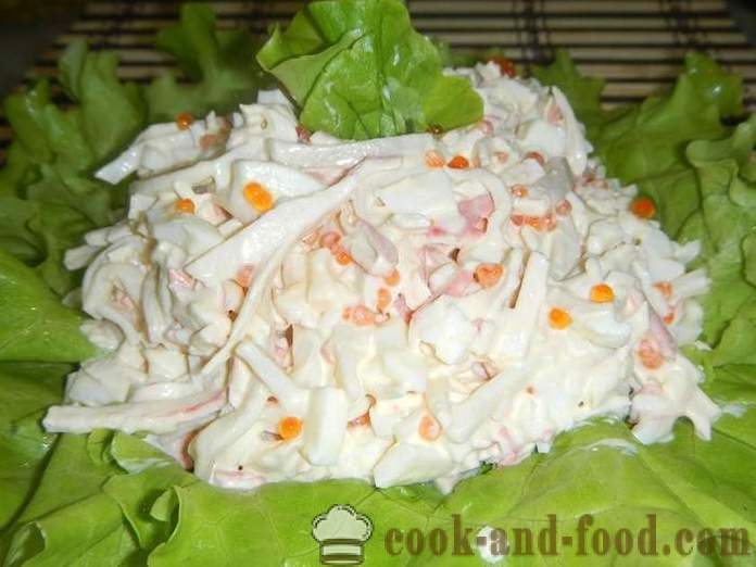 En enkel og deilig salat med blekksprut, krabbe pinner og rød kaviar - hvordan å forberede en salat av blekksprut med egg, en trinnvis oppskrift med bilder.