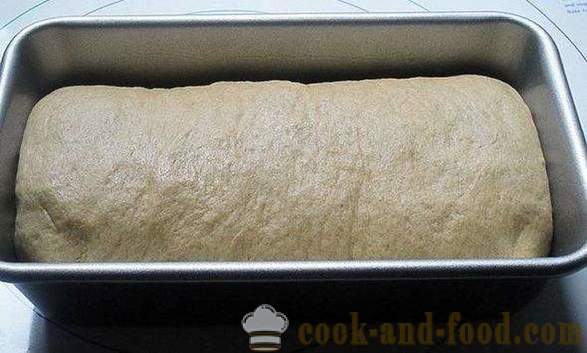 Brød uten gjær og gjære yoghurt, bakt i ovnen - hvete - rug, hjemmelaget enkel oppskrift med et bilde
