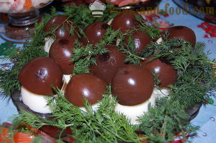 Fylte egg med ost og hvitløk - kalde retter, oppskriften med et bilde