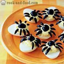 Fylte egg eller snacks på Halloween oppskrifter: 
